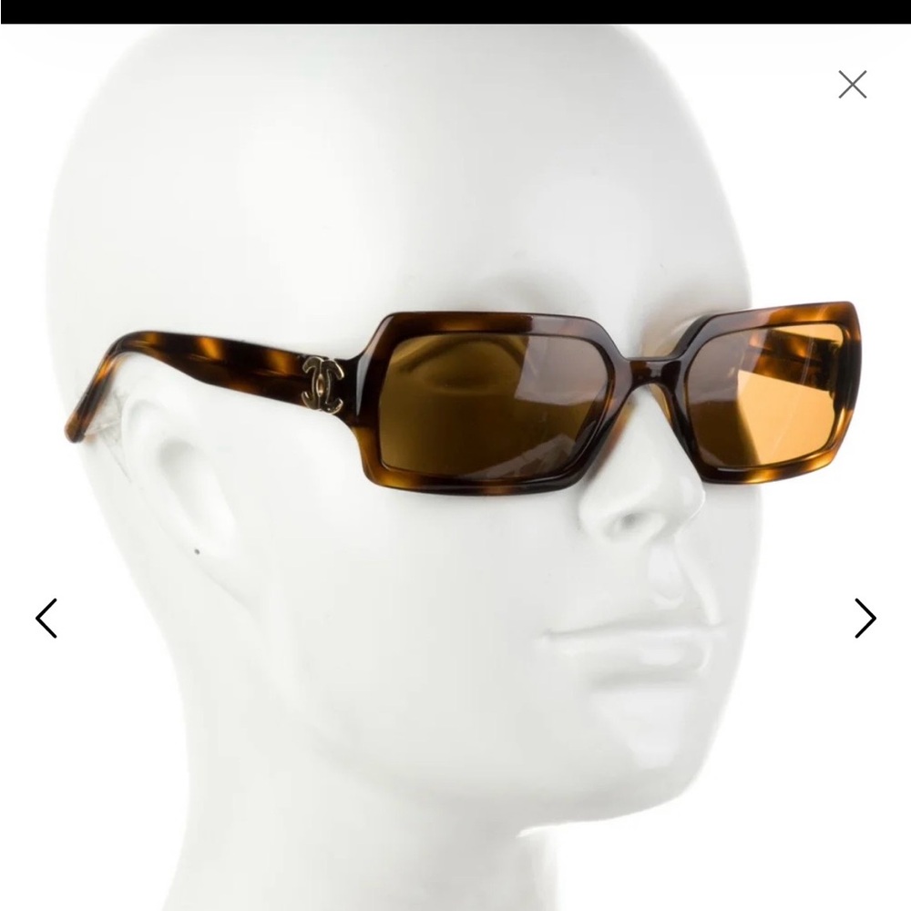 Chanel Tortoiseshell Rectangular Women's Sunglass… - image 2